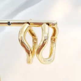 Brinco Argola Ondulada G