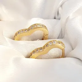 Brinco Argolinha Coração Cravejado M