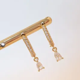 Brinco Argolinha Cravejada Gota Cristal