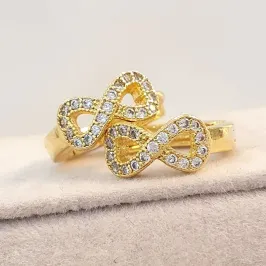 Brinco Argolinha Infinito Cravejado