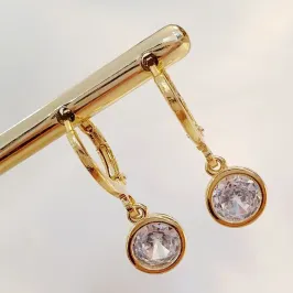 Brinco Argolinha Ponto de Luz M