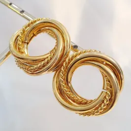 Brinco Ninho Grosso e Detalhado