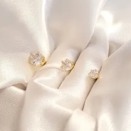 Brinco Trio Ponto de Luz Cálice