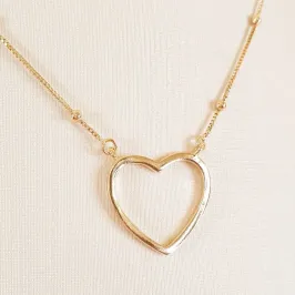 Colar Bolinhas e Coração Vazado