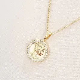 Colar Medalha Rainha Cravejado 40cm (+5)