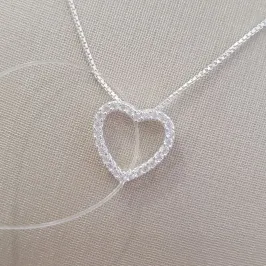 Pingente Coração Vazado Cravejado