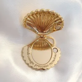 Pingente Relicário Concha