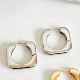 Brinco Argola Quadrada Robusta