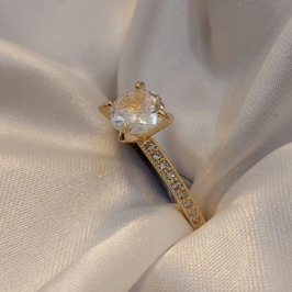 Anel Solitário Luxo (n26)