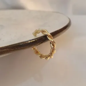 Piercing Fake DNA Torcido