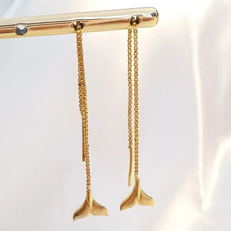 Brinco Agulha Rabo de Baleia