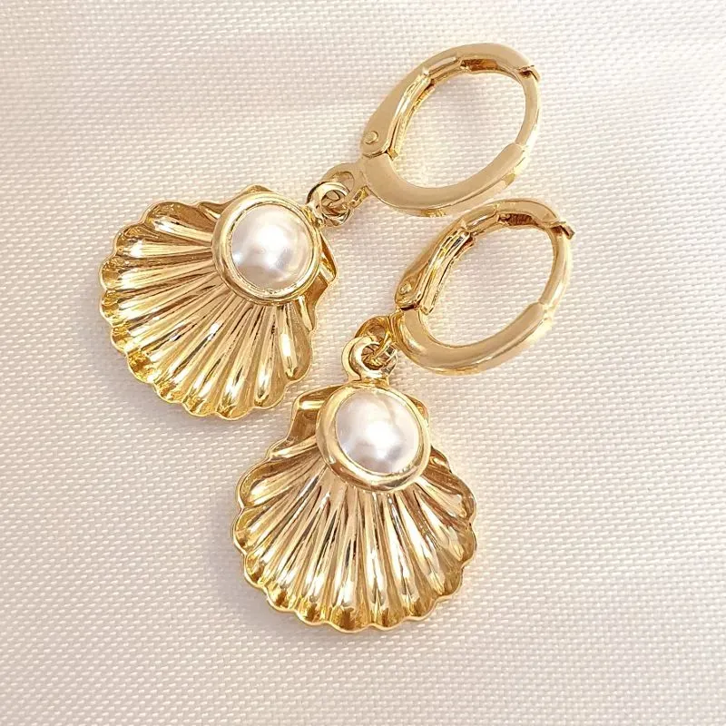 Brinco Argolinha Concha Pérola