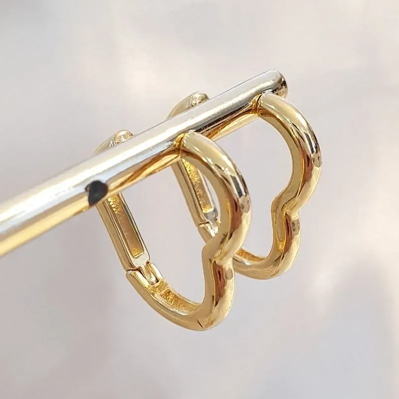 Brinco Argolinha Coração Liso M