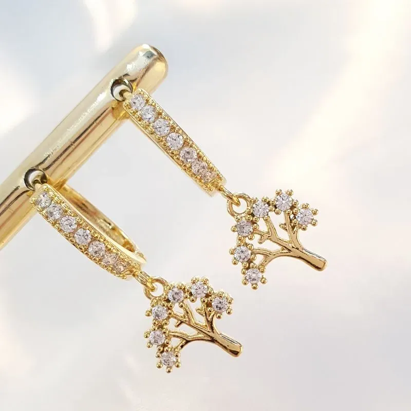 Brinco Argolinha Cravejada Árvore da Vida