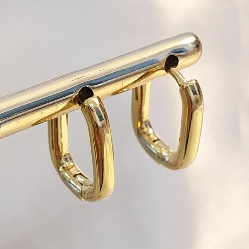 Brinco Argolinha Oval P