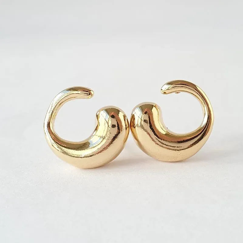 Brinco Círculo Ponta Gota Orgânica