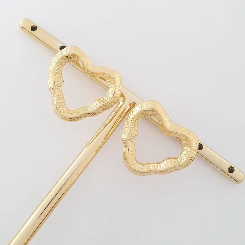 Brinco Coração Orgânico Vazado