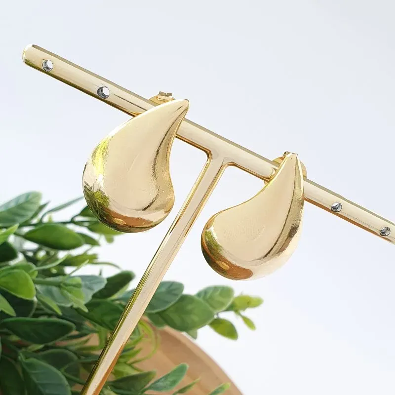 Brinco Gota Vírgula