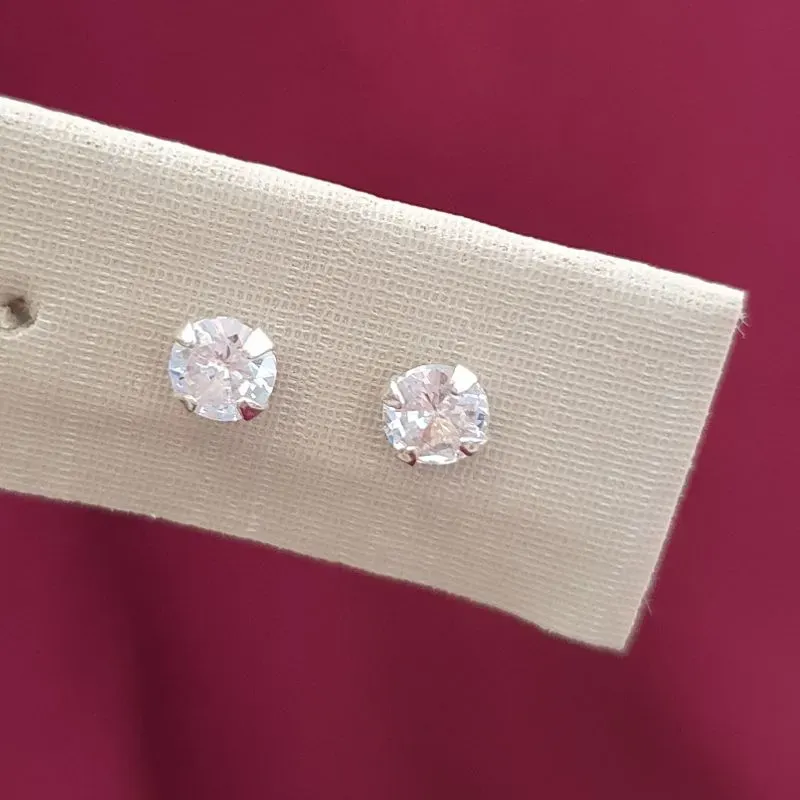 Brinco Ponto de Luz 4mm