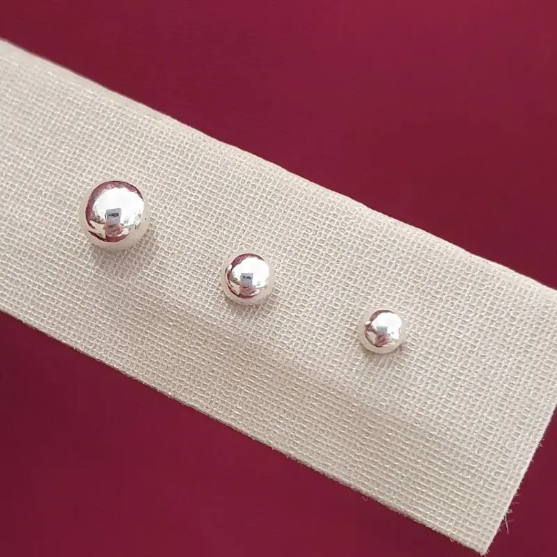 Brinco Trio Bolinhas (950)