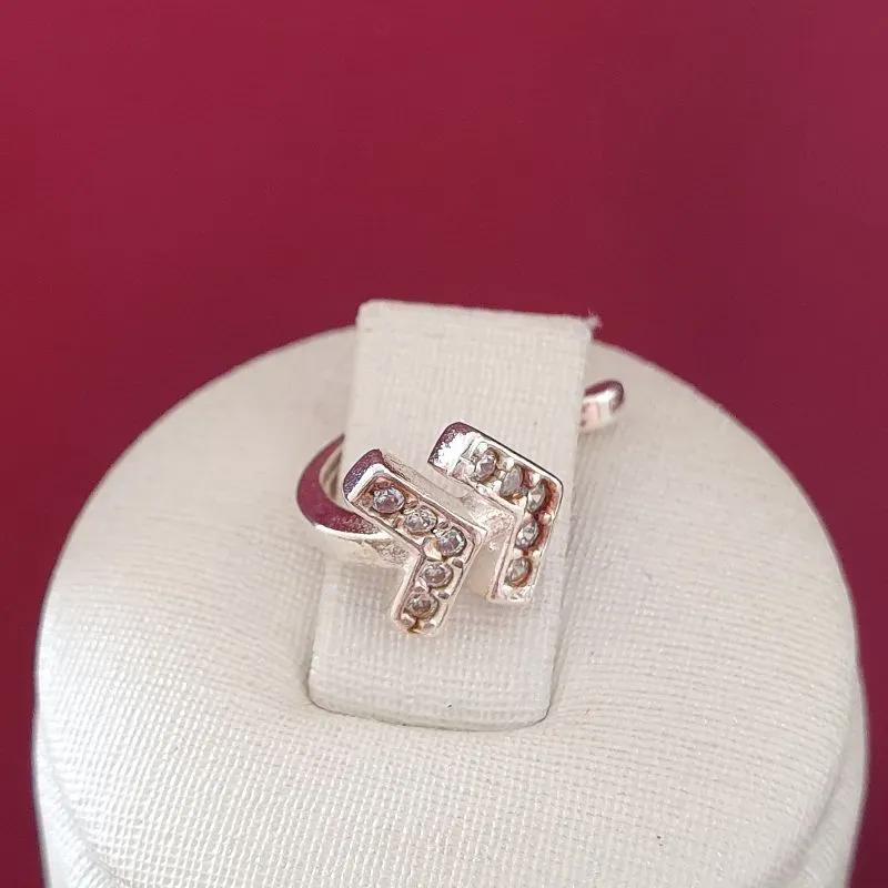 Piercing Fake 2 Flechas Cravejadas