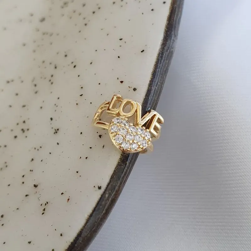 Piercing Fake Love com Coração