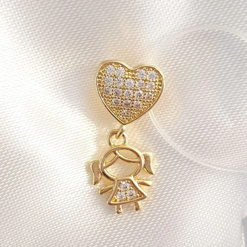 Pingente Coração Menina Cravejada