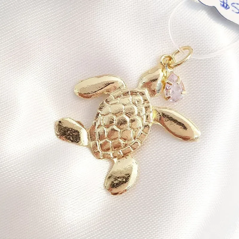 Pingente Tartaruga e Zircônia