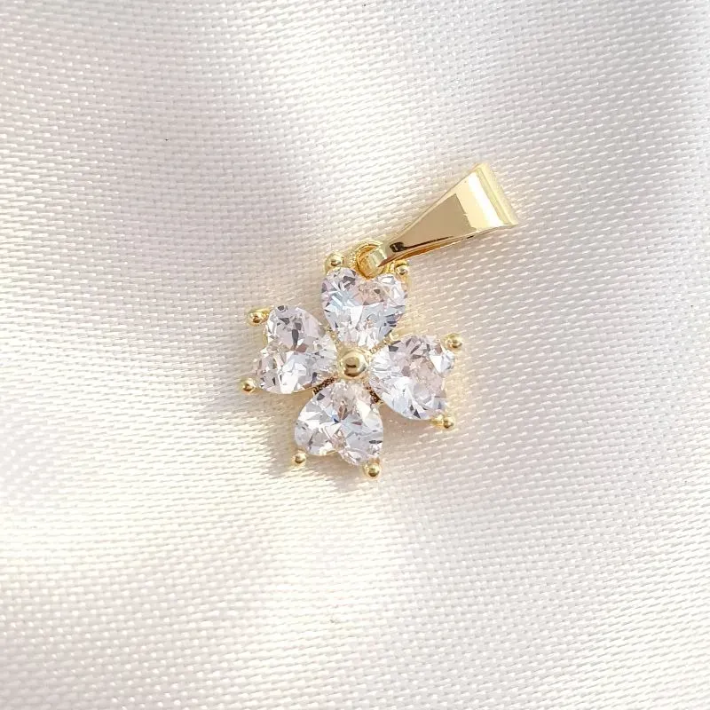 Pingente Trevo Pedras Zircônias