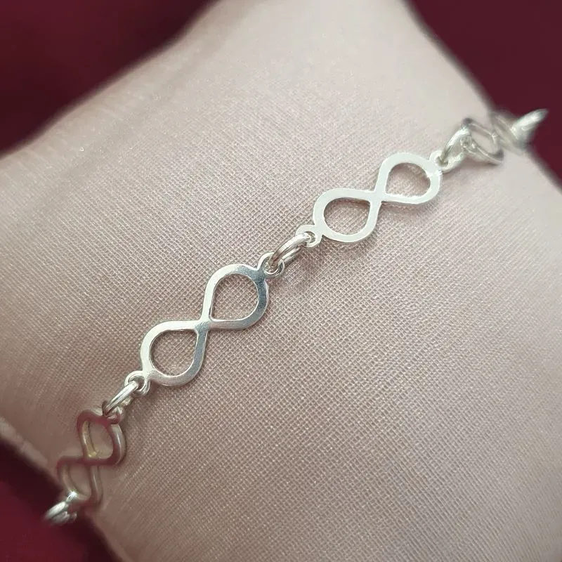 Pulseira Infinitos