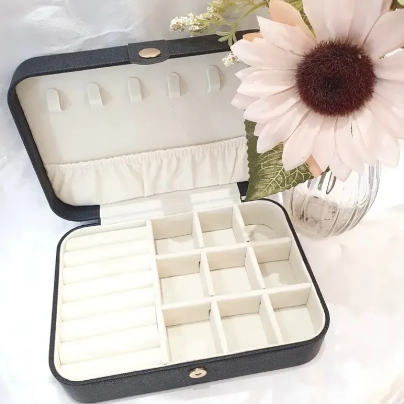 Porta-Joias M (Preto)