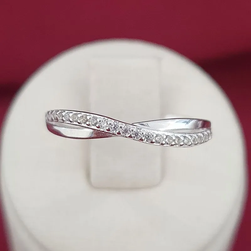 Anel em X Liso e Cravejado (n17)