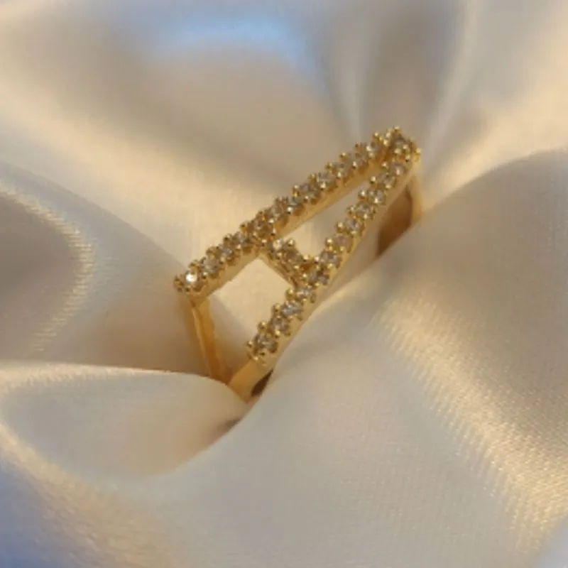 Anel Letra A Cravejada