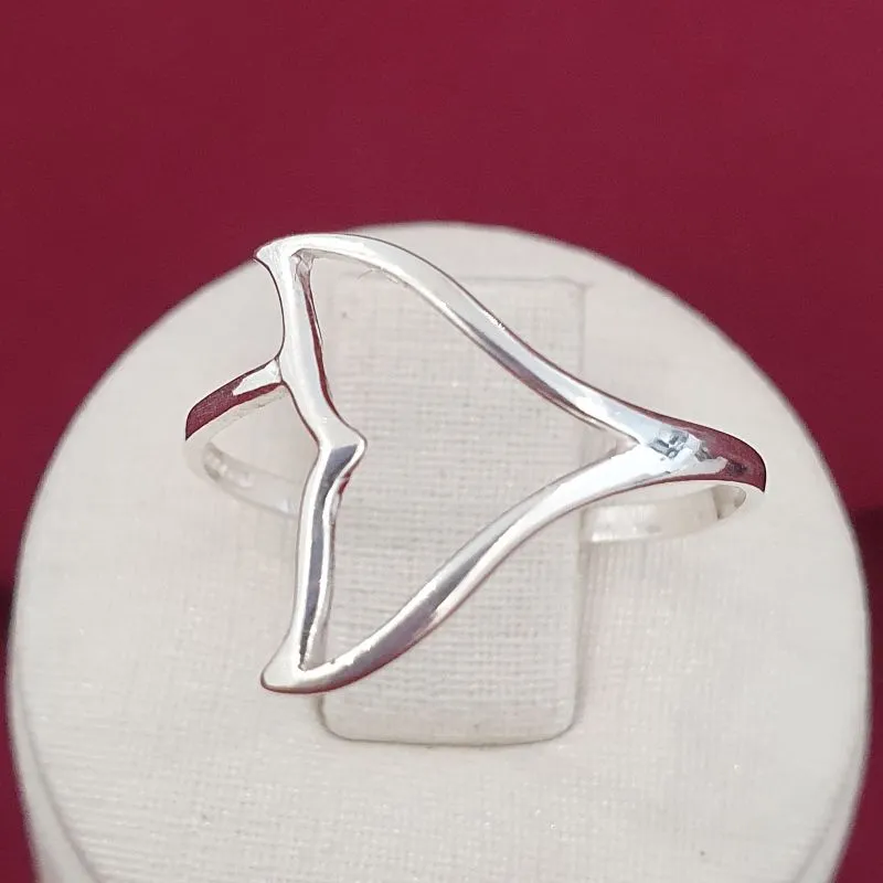 Anel Rabo Baleia Vazado (n19)
