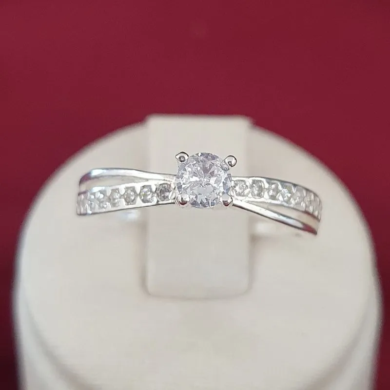 Anel Solitário em X (n18)