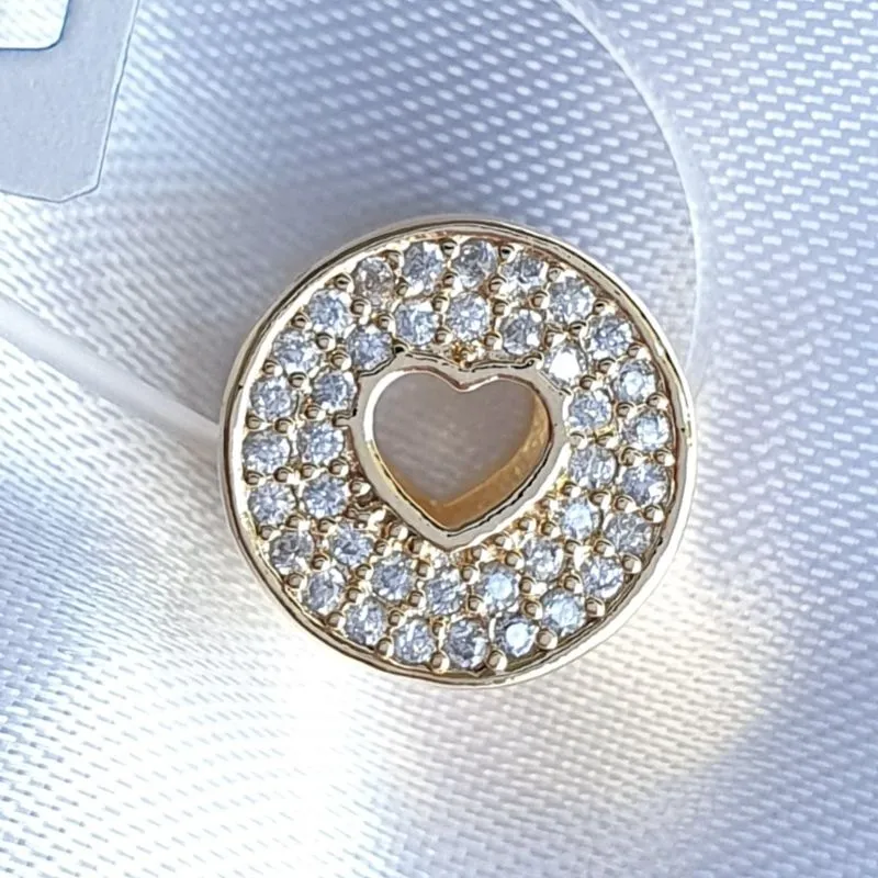 Berloque Cravejado Coração Vazado