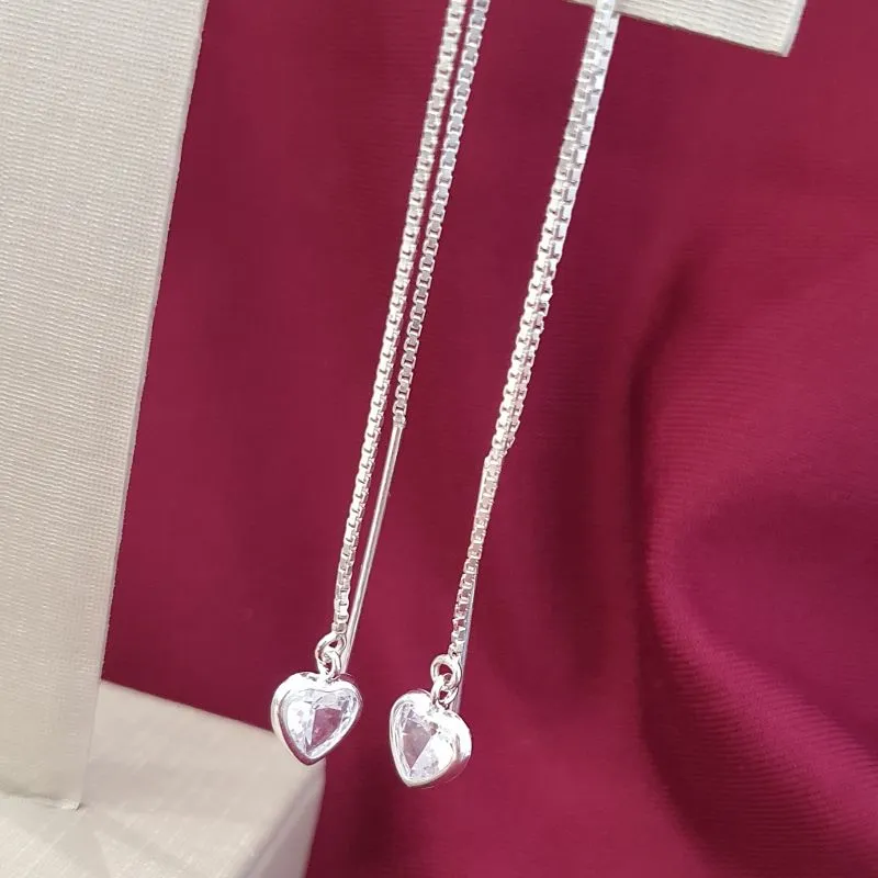 Brinco Agulha Coração de Luz