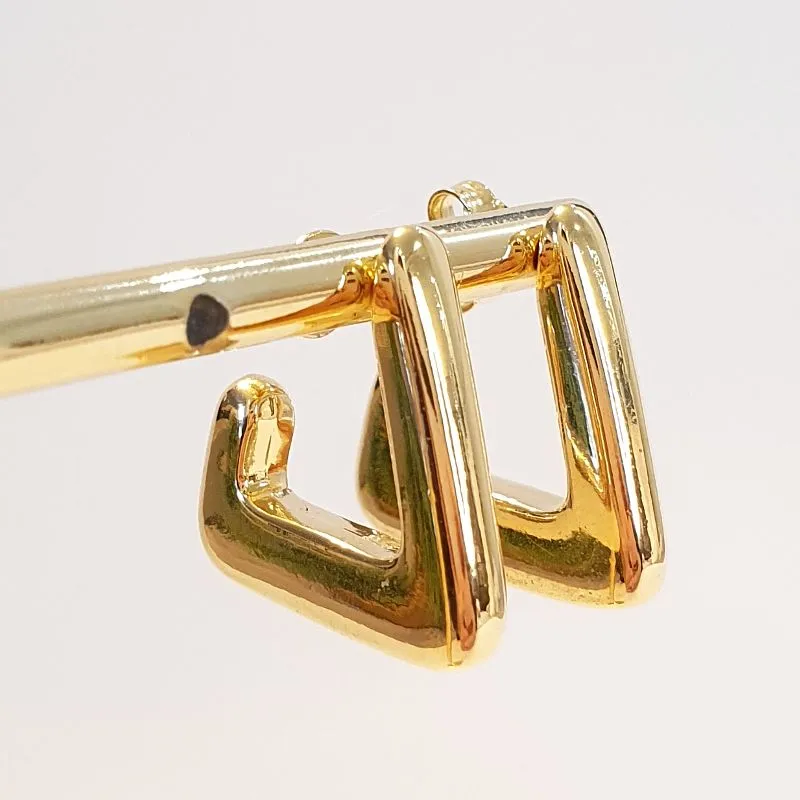 Brinco Argola Triangular Grossa G