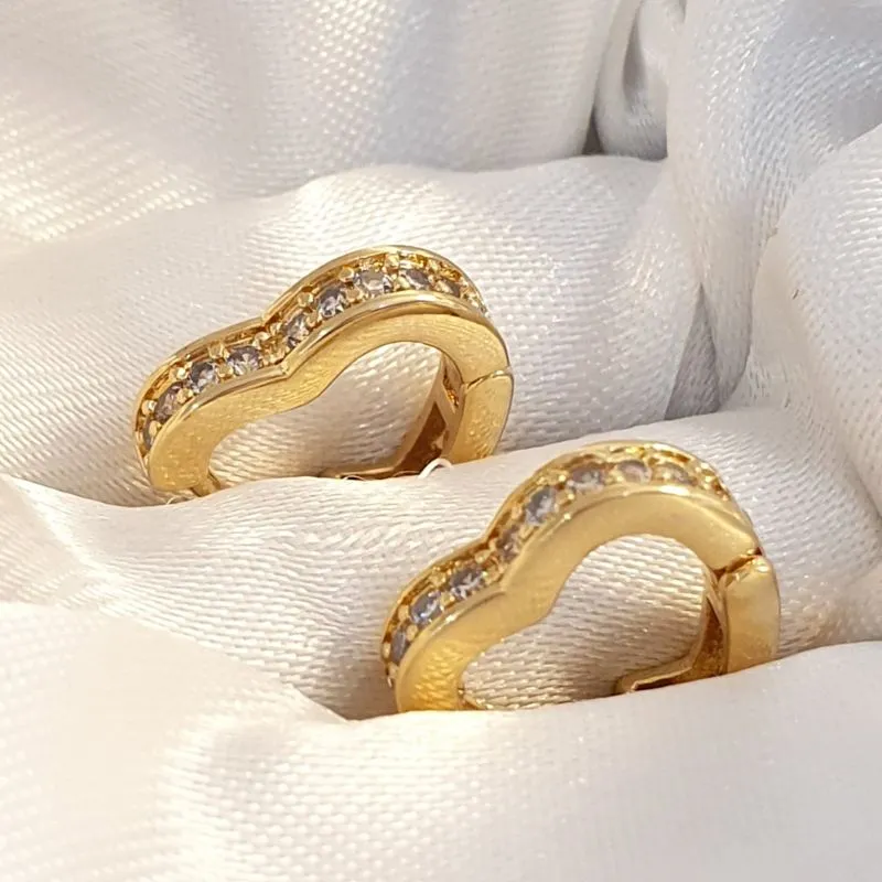 Brinco Argolinha Coração Cravejado P