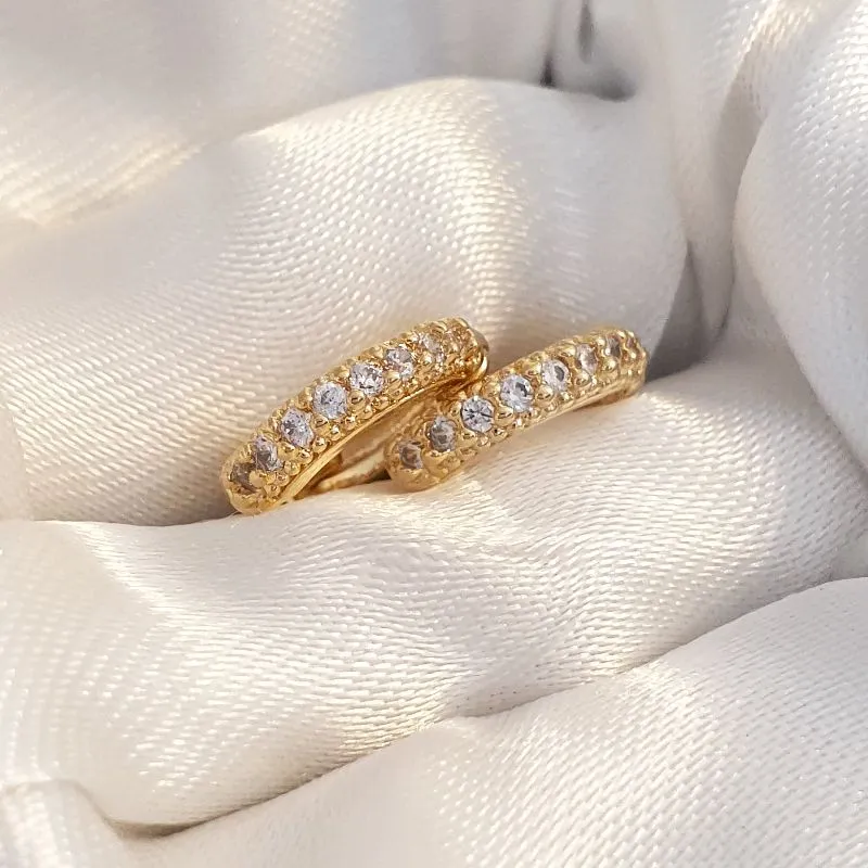 Brinco Argolinha Cravejada P