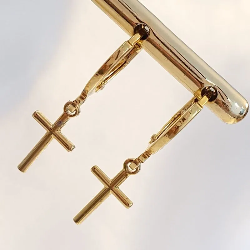 Brinco Argolinha Cruz