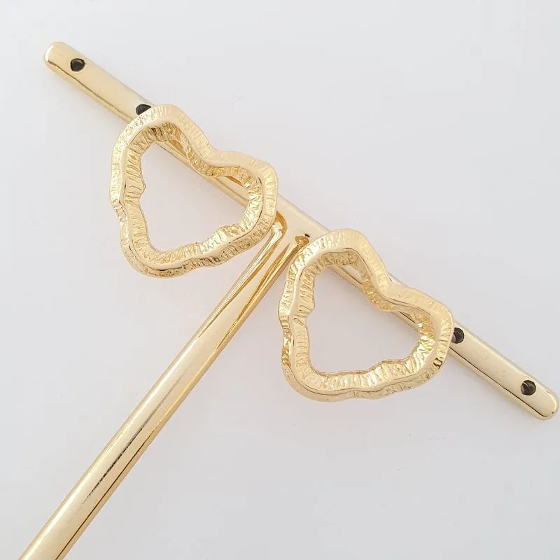 Brinco Coração Orgânico Vazado