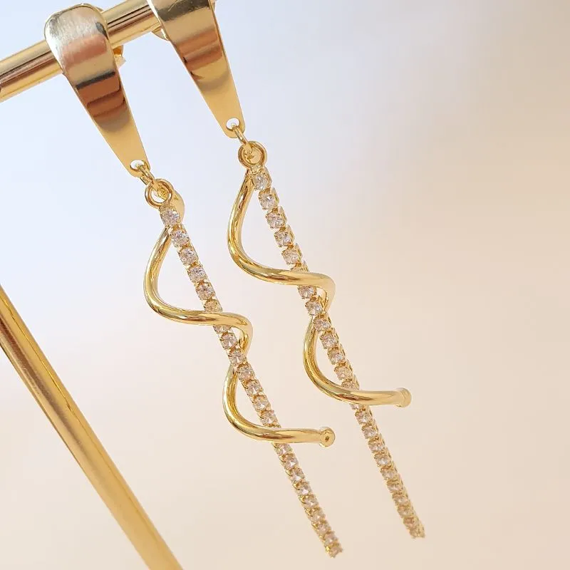 Brinco Riviera e Fio Ondulado