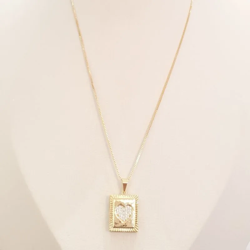 Colar Envelope Coração Cravejado