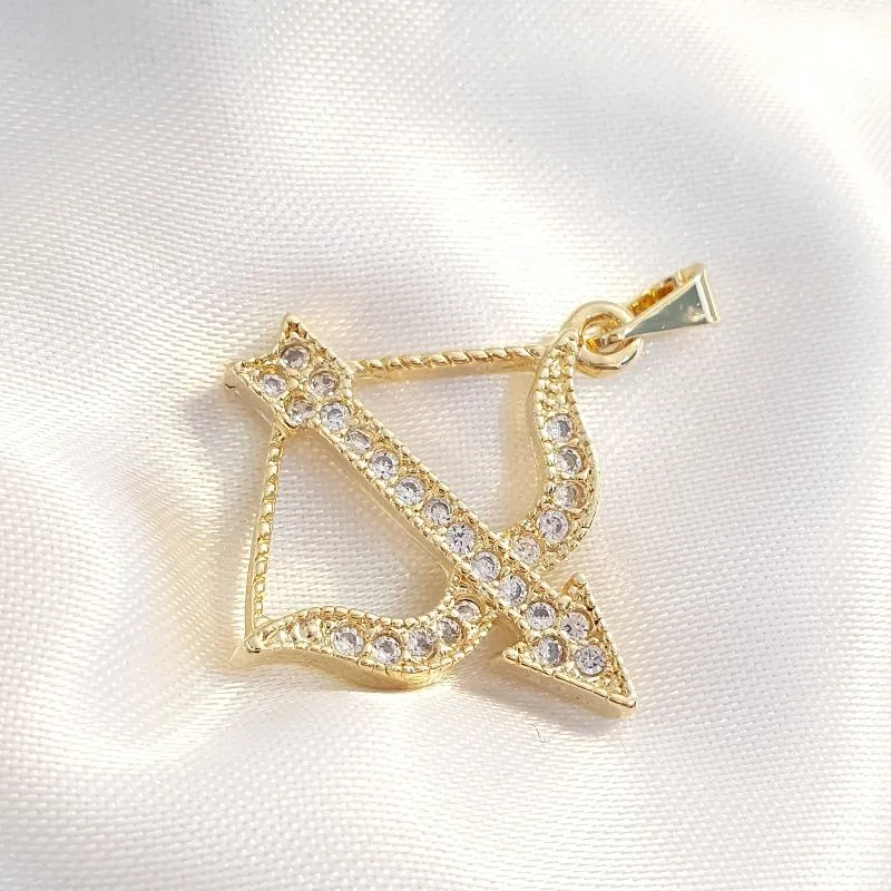 Pingente Arco e Flecha Cravejado