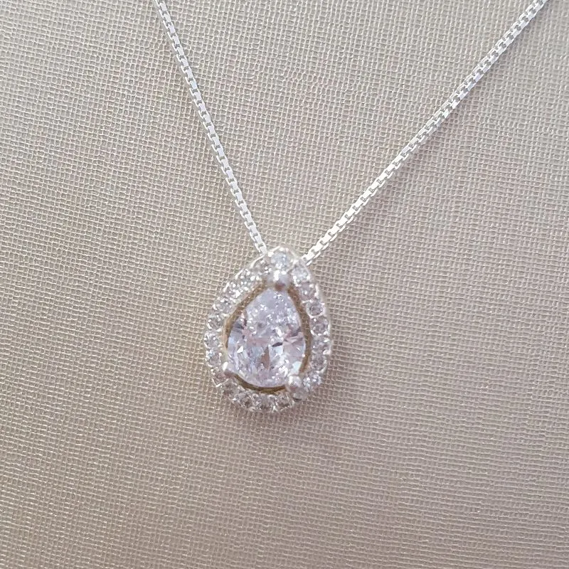 Pingente Gota de Luz Cravejada