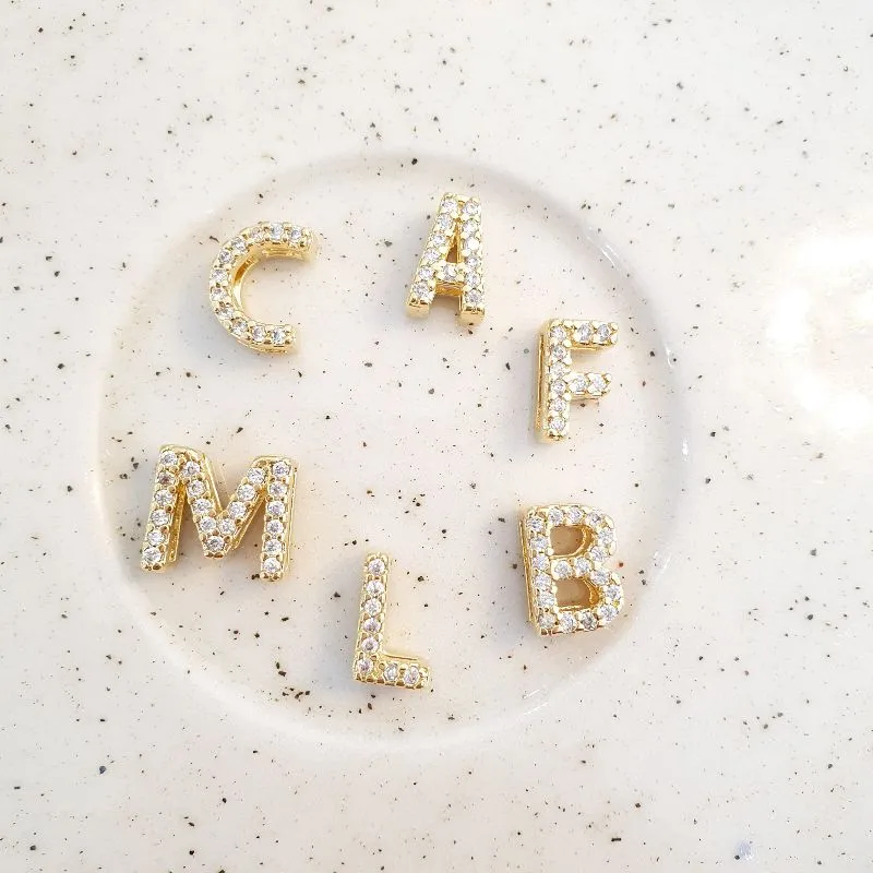 Pingente Letra A Cravejada