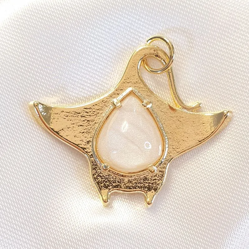 Pingente Raia Madrepérola