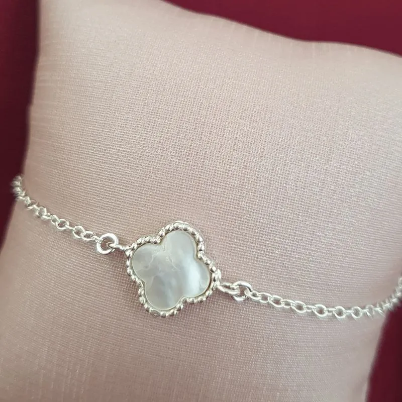 Pulseira Trevo Madrepérola