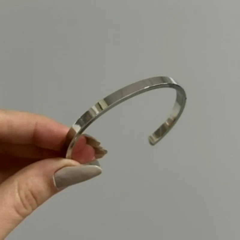 Bracelete Tubo Quadrado